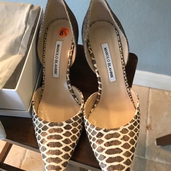 Manolo Blahnik Designer Heels - Picture 7 of 7